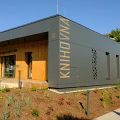 Nová budova pobočky Městské knihovny Chrudim v Topolské ulici