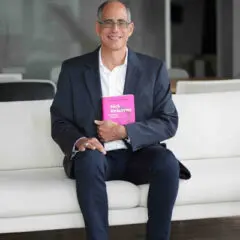 Rozhovor s americkým spisovatelem Michaelem Shaheenem: Na Karla IV. jsem přinesl nový pohled