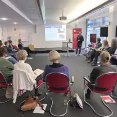 Land.schafft.Demokratie: Jak knihovny posilují demokracii ve venkovských regionech