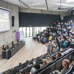 Knihovny současnosti po&nbsp;třiatřicáté