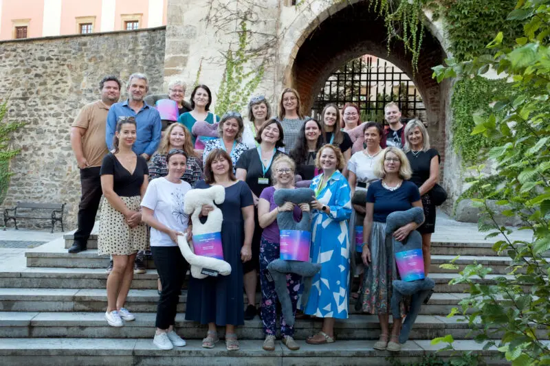 Společné foto oceněných při Biblioteca inspirans 2024 / Foto: Jana Hájková