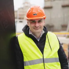Černá kostka: nejmodernější krajská knihovna roste v Ostravě 